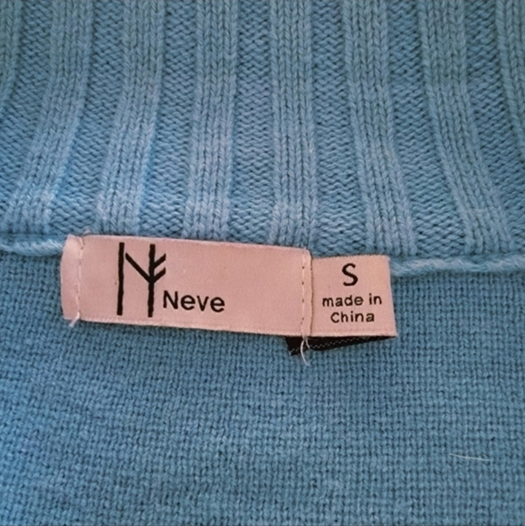 Neve Designs Allegra Amo Full Zip Ski Cardigan Small Wool Blend Cozy Gift - Picture 15 of 15